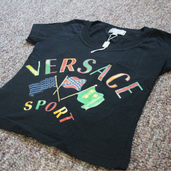 ⛵️NWT Vintage '90s Deadstock Versace Sport Logo Cropped T-Shirt - Picture 8 of 14